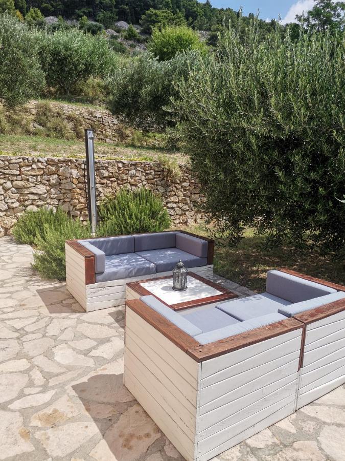 Holiday Home Vineyard House Μπολ Εξωτερικό φωτογραφία